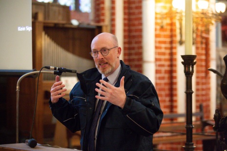 Minster Christian Pegel mit Grußwort